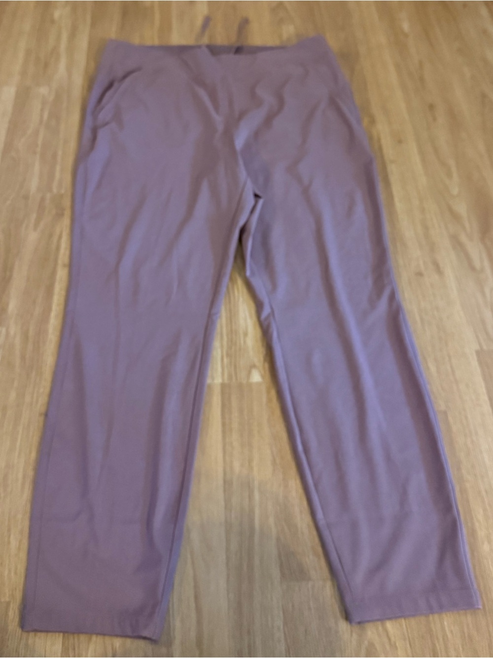 EUC Women’s Columbia All Seasons Pull-On Pants - Mauve - Size XL